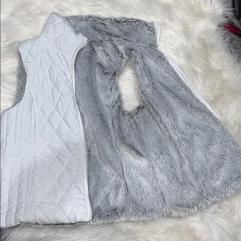White and Fir Reversible Vest